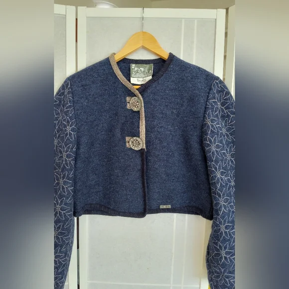 Wesenjak TIROL blue croped boiled wool jacket